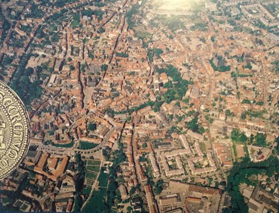 �����ֱ��������ͳ��м���