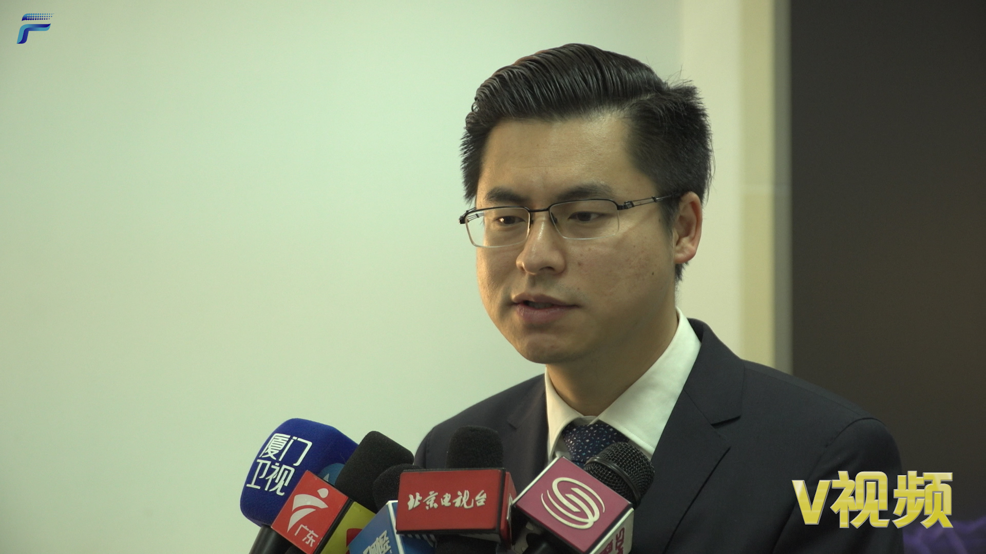 ��������֣������ݺ�AI���������ܳ���