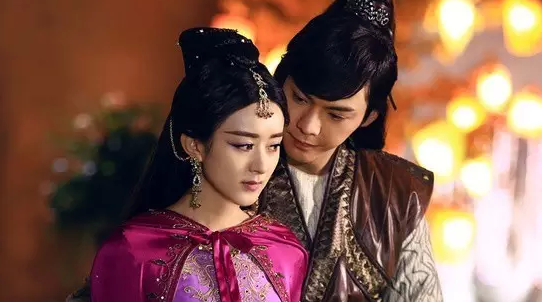 ����¡����ʷ���Ӱڵ�̯�������������