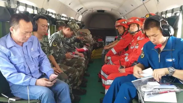 ֱ8ֱ���������ž�Ԯ��Ա��רҵ�豸�ɸ�����