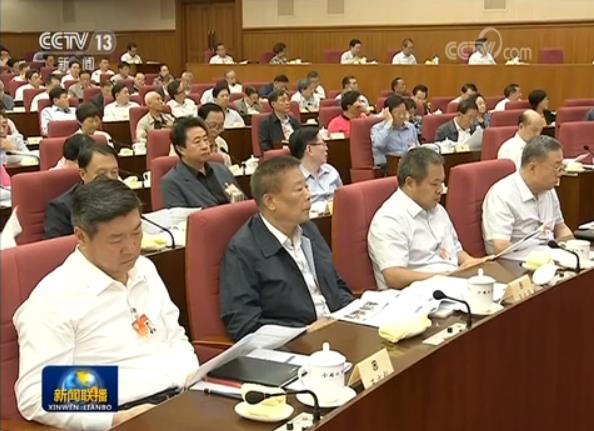 ��ί�Ǳ�ʾ���й�ʮ�˴���������ϰ��ƽͬ־Ϊ���ĵ��й����룬����ƶ����ڵ��ι���������Ҫλ�ã�ȷ����׼��ƶ����׼��ƶ�������ԣ�ȫ���������ƶ����ս�����й������ǿ�쵼�£����غ����������������ʵ��ƶ������߲�����ƶ���ᶥ����Ƶ��������������γɣ������������ʵ������ǰ�ƽ���ƶ��������ò���Ը��ơ�