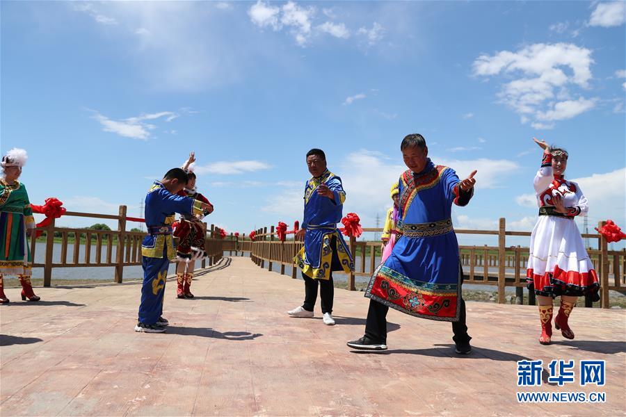 ���ȵ��ʱ����������ǵ�С�����ͼ�Ļ�������4����û���������꿰����������֡��ﻰС��֮��