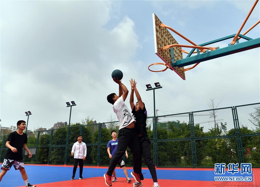 ���������ǵ�С�����ͼ�Ļ�������7��15���ӡ�Ȧ������������