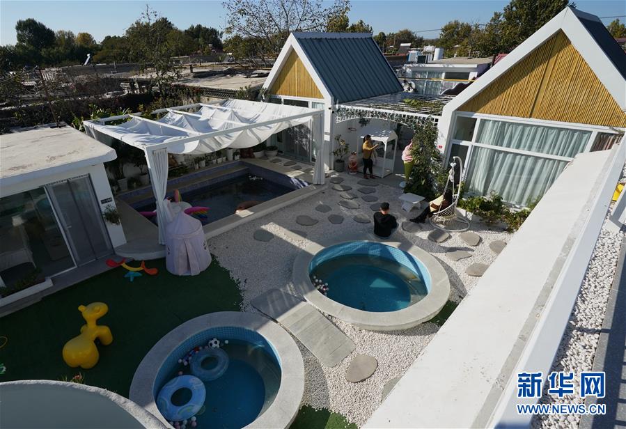 ��ȫ�潨��С����ᡰ�ٳ�ǧ���������С���ͼ�Ļ�������2�������Ӵ壺����Ժ�䡰����������¸�·