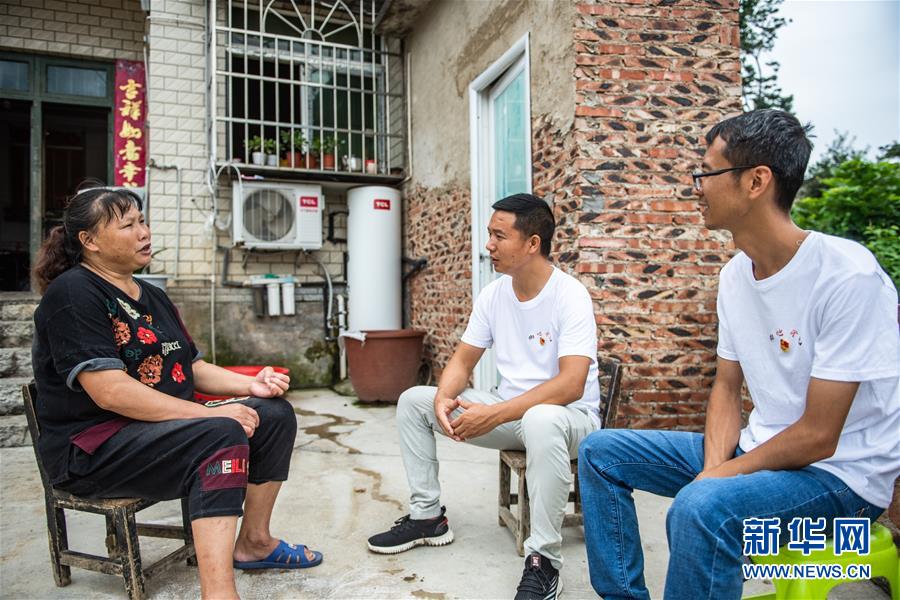 ���»�ȫýͷ����ͼ�Ļ�������8�����¾�װ������û�����̵ġ�ս�����������ݡ���֧�顱��ƶ����һ��������